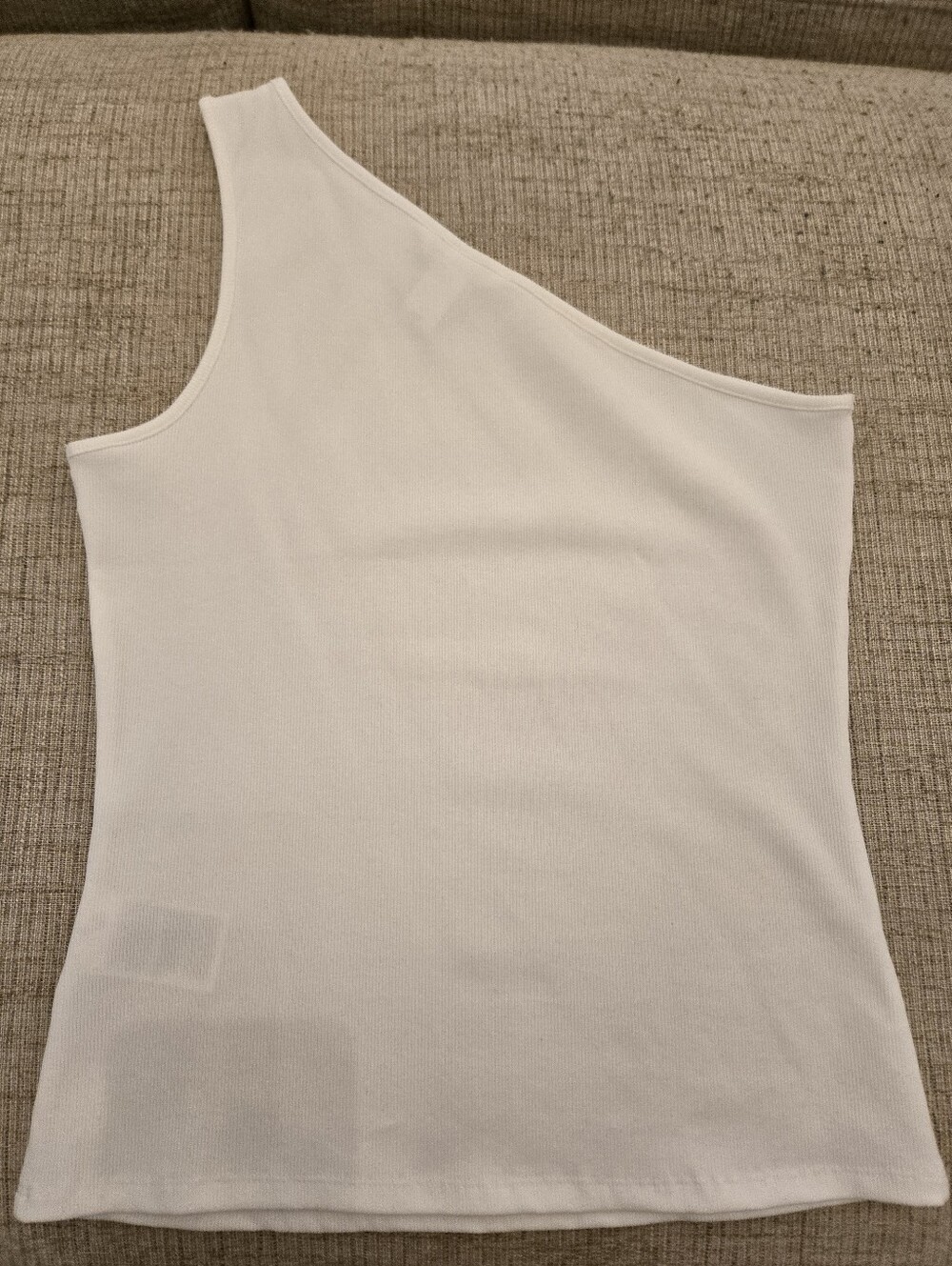 H&M One-Shoulder Top - Picture 2 of 4